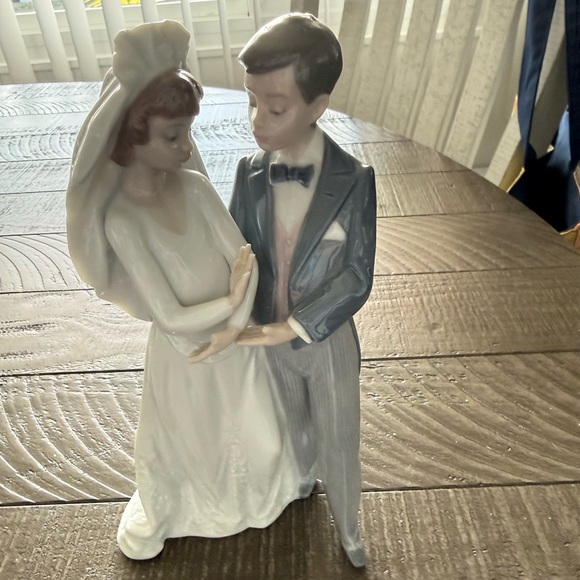 Lladró porcelain figurine titled 